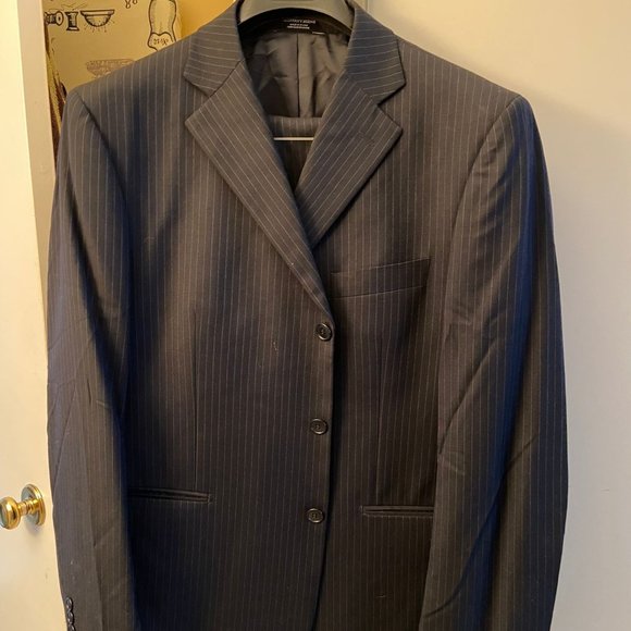 Mens 2 Pc Suit by Geoffrey Beene - Picture 1 of 4